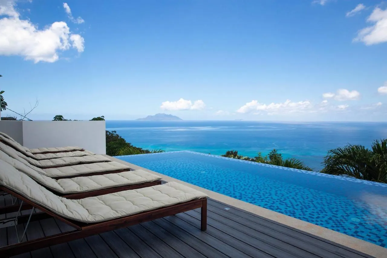Paradise Heights Luxury Apartments & Villa Бо-Валлон