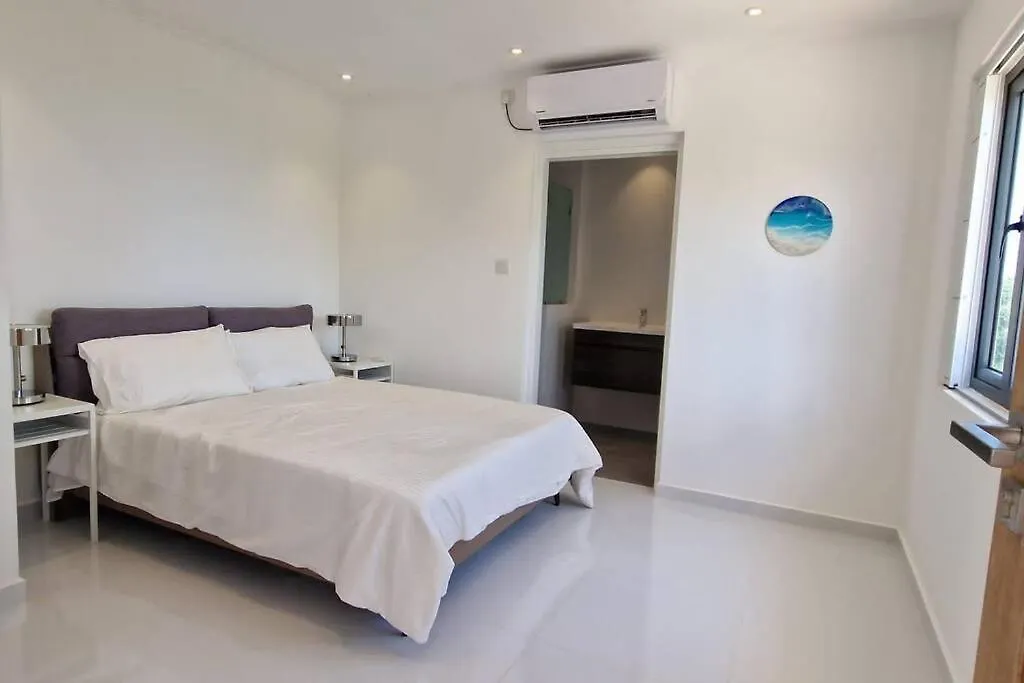 Paradise Heights Luxury Apartments & Villa Бо-Валлон