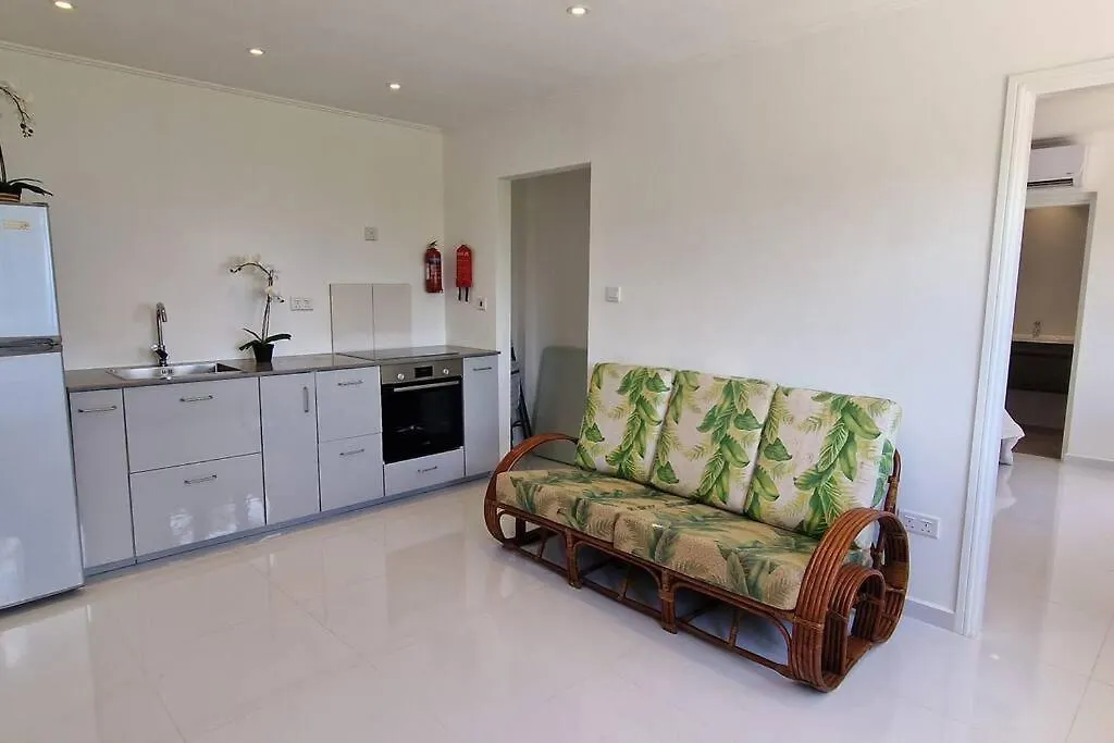 Paradise Heights Luxury Apartments & Villa Бо-Валлон Сейшельские острова